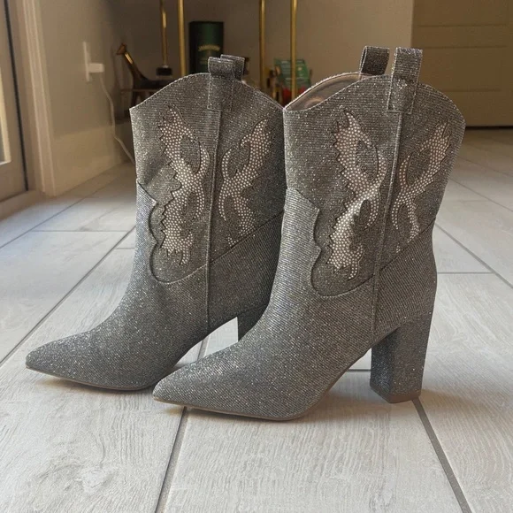 MIA Silver Sparkle Western Boots Size 7.5 NWT - Picture 6 of 15